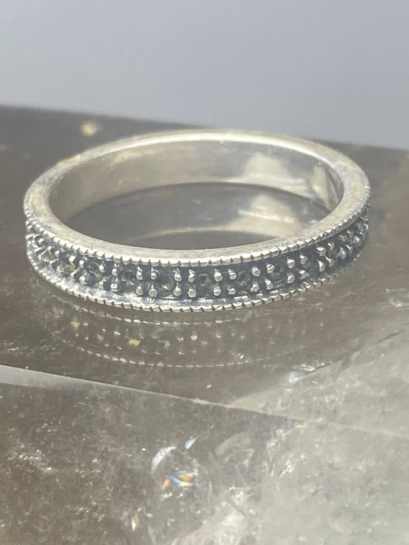 JUDITH JACK RING STACKER MARCASITE BAND STERLING SILVER WOMEN GIRLS: JUDITH JACK RING STACKER MARCASITE BAND STERLING SILVER WOMEN GIRLS Judith Jack ring stacker marcasite band sterling silver women girls Size 6 Weight 2.1g Band Width 1/8"