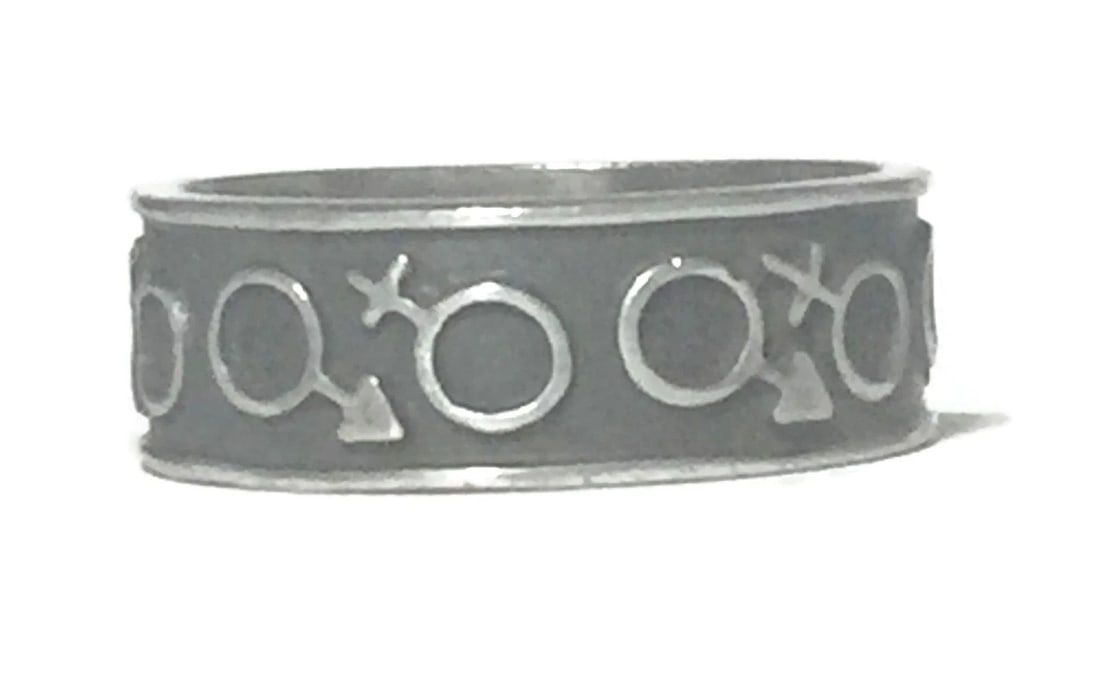 VINTAGE FEMALE SYMBOL WOMENS MARCH RING BAND GIRL WOMEN SIZE 9 (1 of 2)