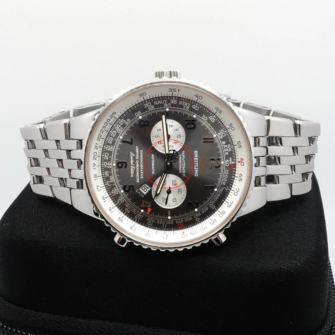 BREITLING A35360 NAVITIMER HERITAGE LEFT CROWN AUTOMATIC WATCH - 43MM LIMITED (1 of 2)