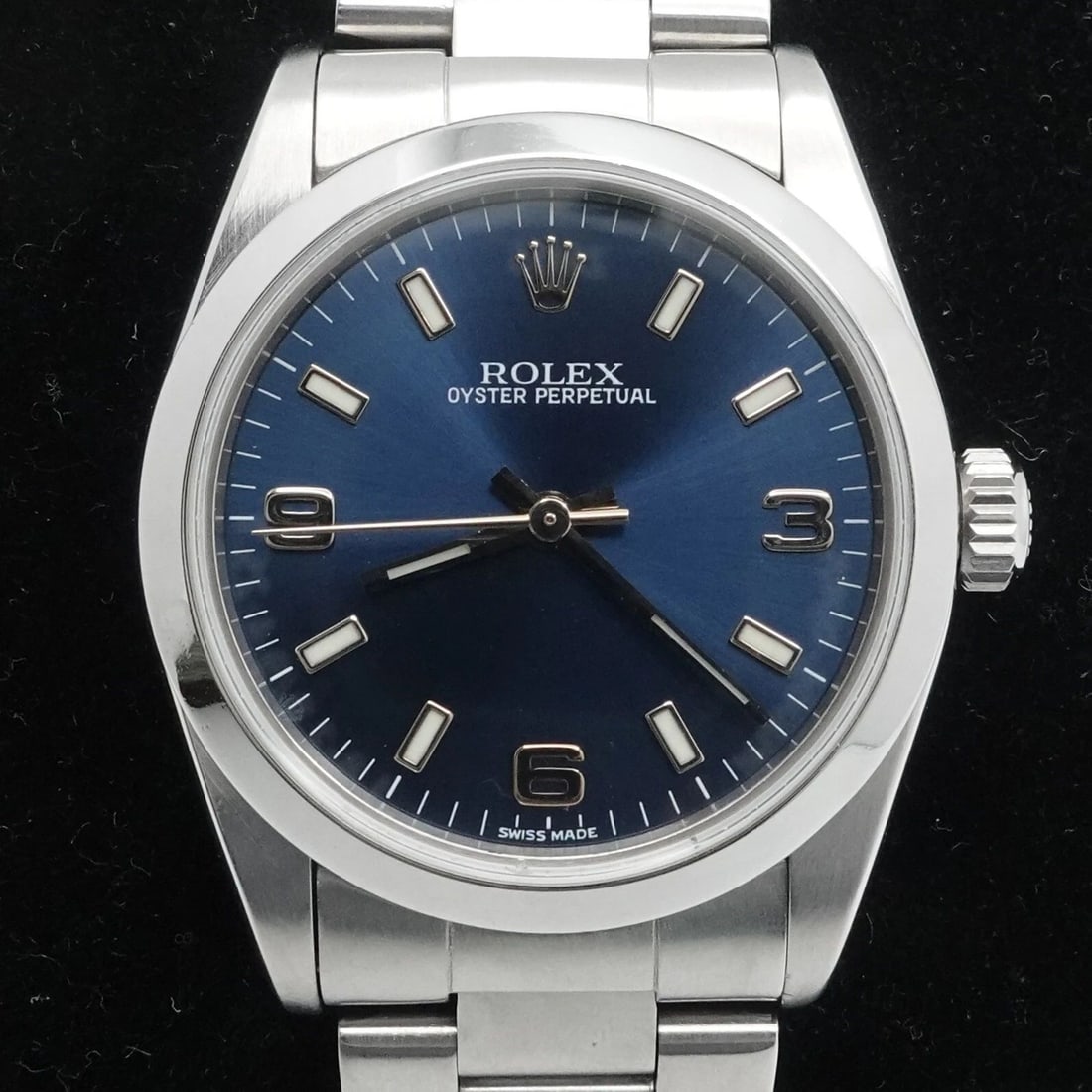 ROLEX OYSTER PERPETUAL 77080 STAINLESS STEEL BLUE DIAL WATCH 31MM: ROLEX OYSTER PERPETUAL 77080 STAINLESS STEEL BLUE DIAL WATCH 31MM Rolex Oyster Perpetual Reference - 77080 Stainless Steel Blue Dial Automatic Watch Case Size - 31mm Fits up 6.25" Wrist Very Great & P