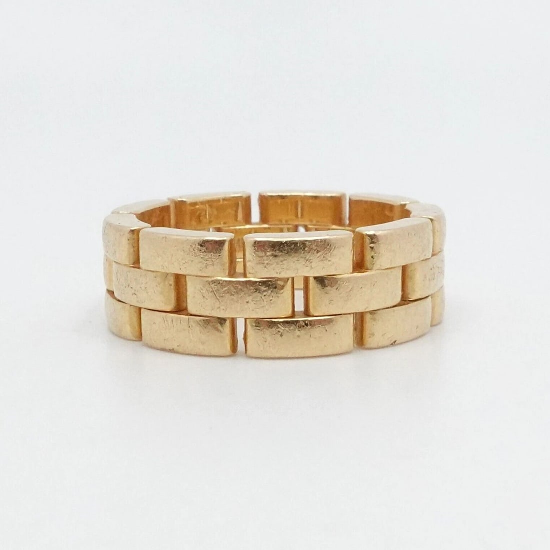 CARTIER 18K YELLOW GOLD MAILLON PANTHERE 7.5MM BAND RING - SIZE 58 US 8.25: Cartier 18K Yellow Gold Maillon Panthere Band Ring Size - 58 mm (US 8.25) Band Width - 7.5mm Depth - 2.4mm Style # CRB4230658 Est. Retail Price - $2,410 USD Serial # MU**** Total Weight - 14.7 Grams H