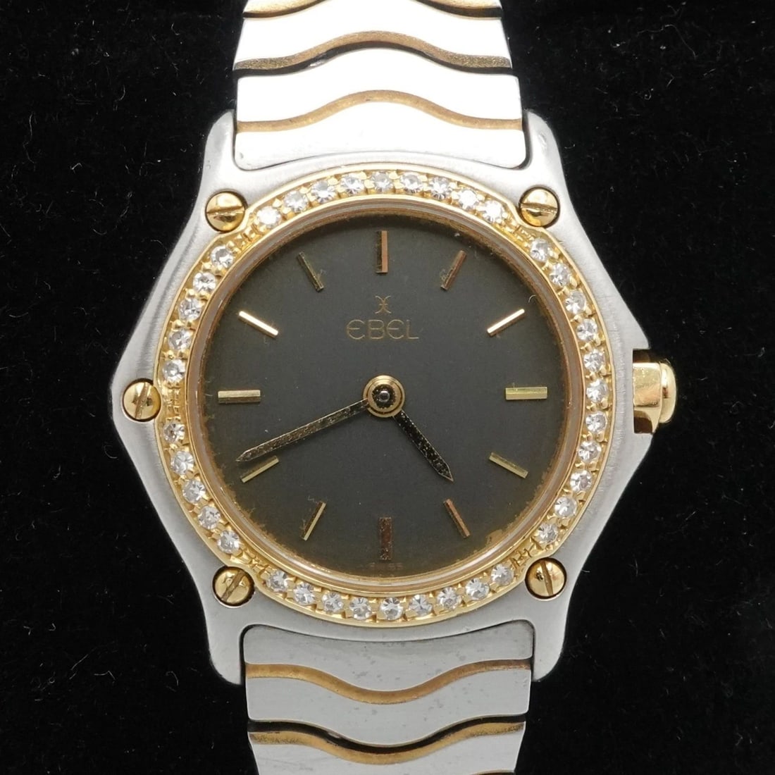 EBEL 166902 SPORT CLASSIC TWO TONE DIAMOND BEZEL QUARTZ WATCH 23MM: EBEL 166902 SPORT CLASSIC TWO TONE DIAMOND BEZEL QUARTZ WATCH 23MM EBEL Sport Classic Two Tone Stainless Steel & 24K Yellow Gold Electroplated Trim Diamond Bezel Quartz Ladies Watch Case Size - 23mm F