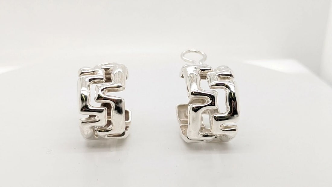 TIFFANY & CO. STERLING SILVER TEXTURED CLIP ON EARRINGS: Tiffany & Co. Sterling Silver Textured Clip On Earrings Width - 13mm Total Weight - 18.5 Grams Professionally Polished & Looks Brand New Pouch Not Included *** Check My Other Listing for Matching Cuff