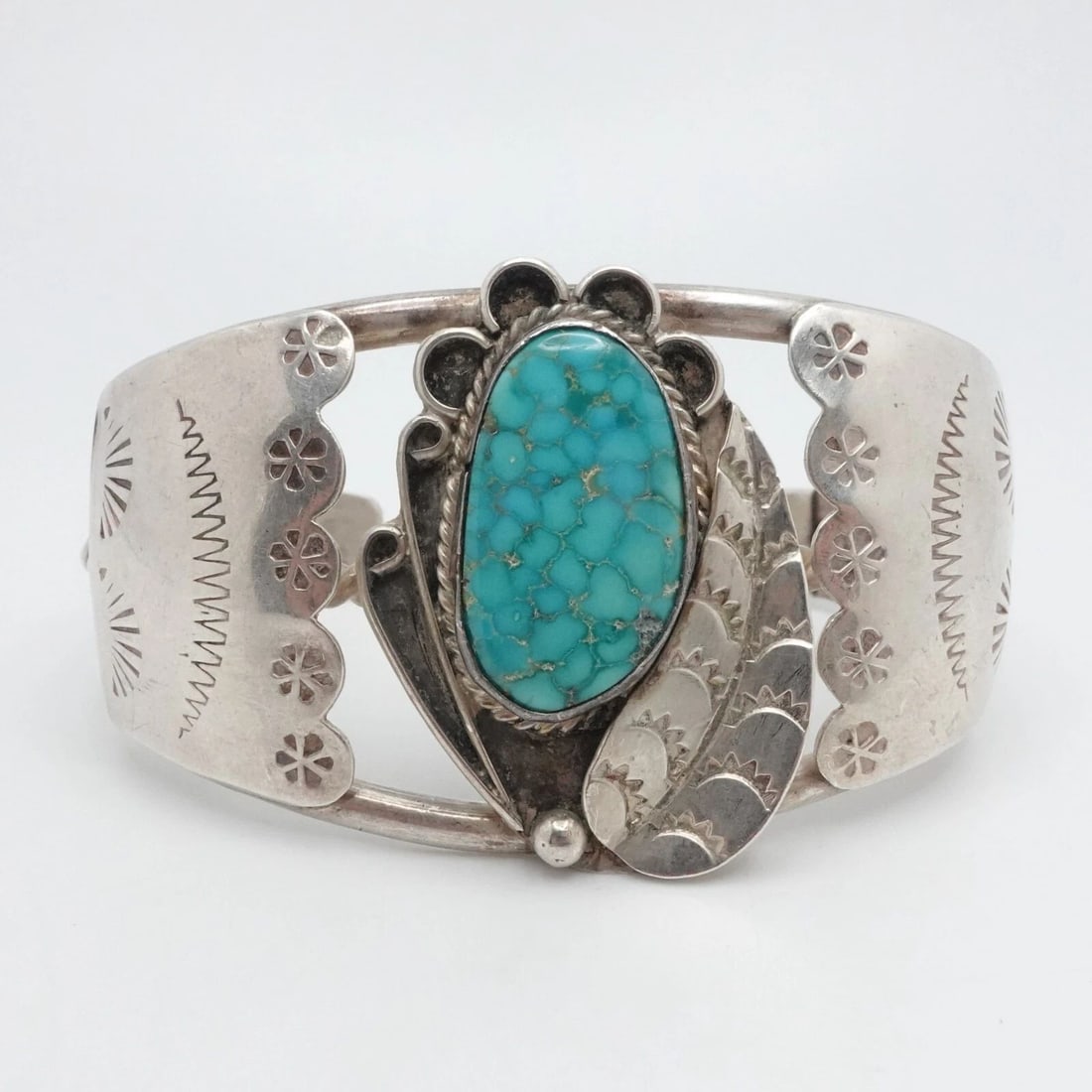 AY STERLING SILVER TURQUOISE NAVAJO FLOWER LEAF CUFF BRACELET 6.25" WRIST: AY STERLING SILVER TURQUOISE NAVAJO FLOWER LEAF CUFF BRACELET 6.25" WRIST Signed AY Sterling Silver Turquoise Gemstone Navajo Flower Leaf Cuff Bracelet Fits up to 6.25" Wrist Diameter - 2.36" (60mm) H