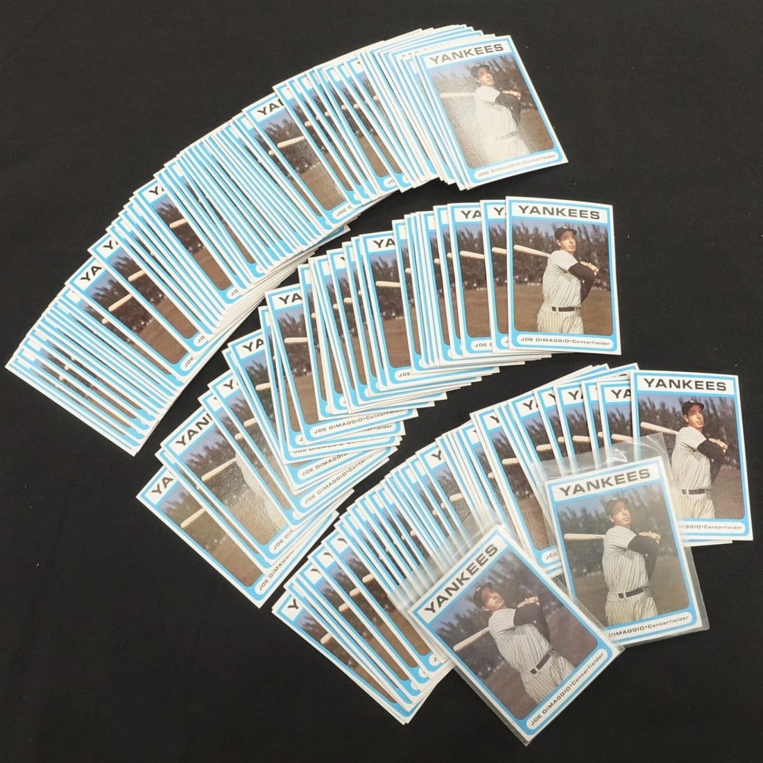 1987 BOWERY JOE DIMAGGIO NEW YORK YANKEES CLIPPER BASEBALL CARDS - 120 CARDS: 1987 BOWERY JOE DIMAGGIO NEW YORK YANKEES CLIPPER BASEBALL CARDS - 120 CARDS 1987 The Bowery Saving Bank Joe Dimaggio New York Yankees Centerfielder Baseball Cards 120 Count Total Ungraded **A few car