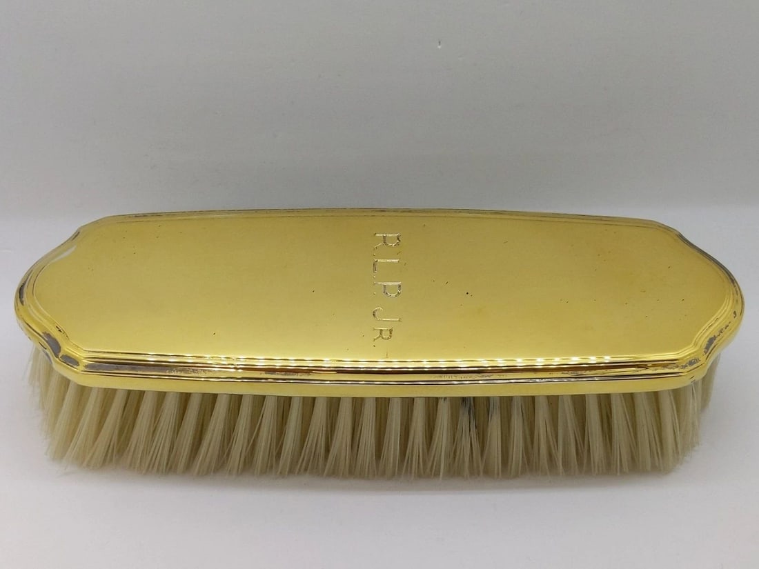 VINTAGE TIFFANY & CO. STERLING SILVER GOLD PLATE CLOTH BRUSH 7" LONG: Vintage Tiffany & Co. Gold Plated Sterling Silver Cloth Brush Length - 7" Long Total Weight - 5.7 Ozt Hallmarked - Tiffany & Co. Makers Sterling 21004 Polished Clean & looks Great Engraving On Top Pou