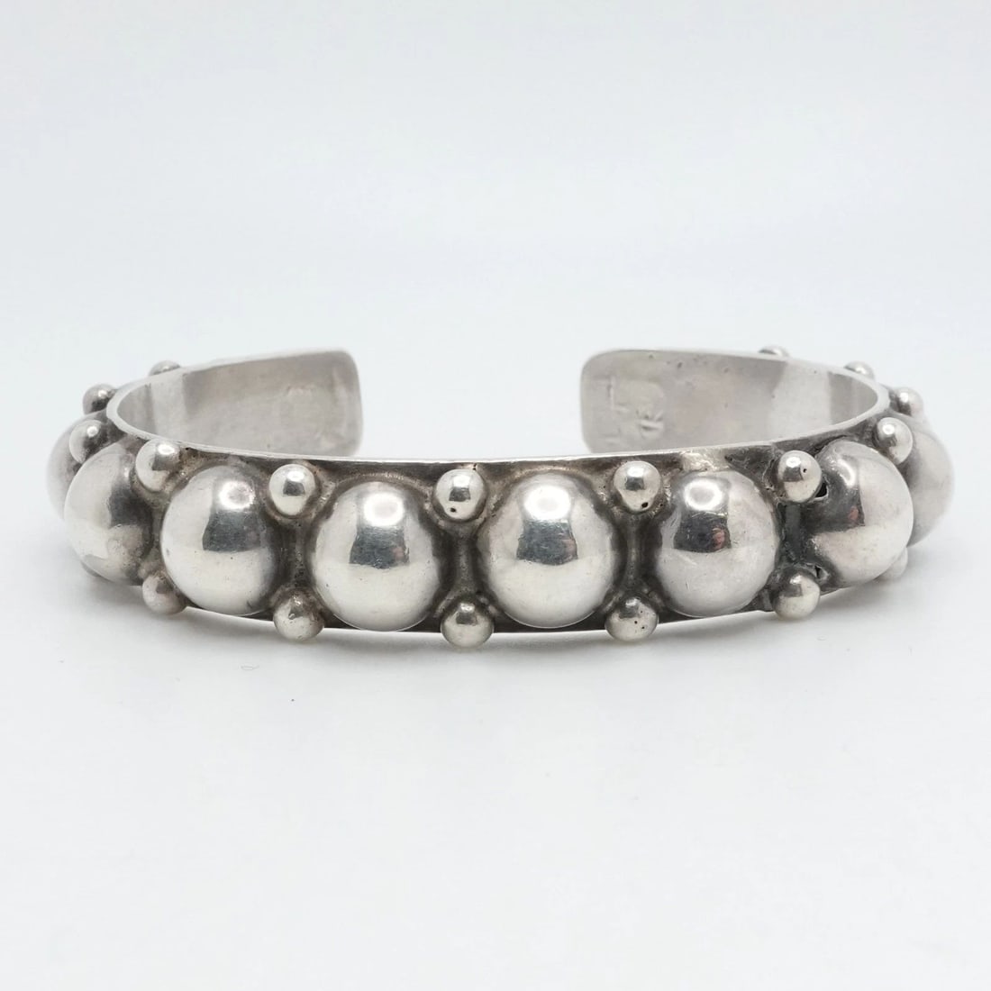 STERLING SILVER ROUND BUBBLE DOME NAVAJO CUFF BRACELET 7.25" WRIST (1 of 2)