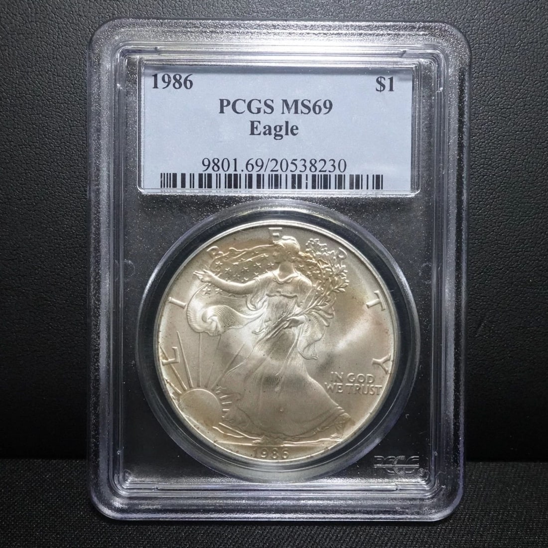 1986 AMERICAN EAGLE 1 OZ SILVER DOLLAR PCGS MS69 (1 of 2)