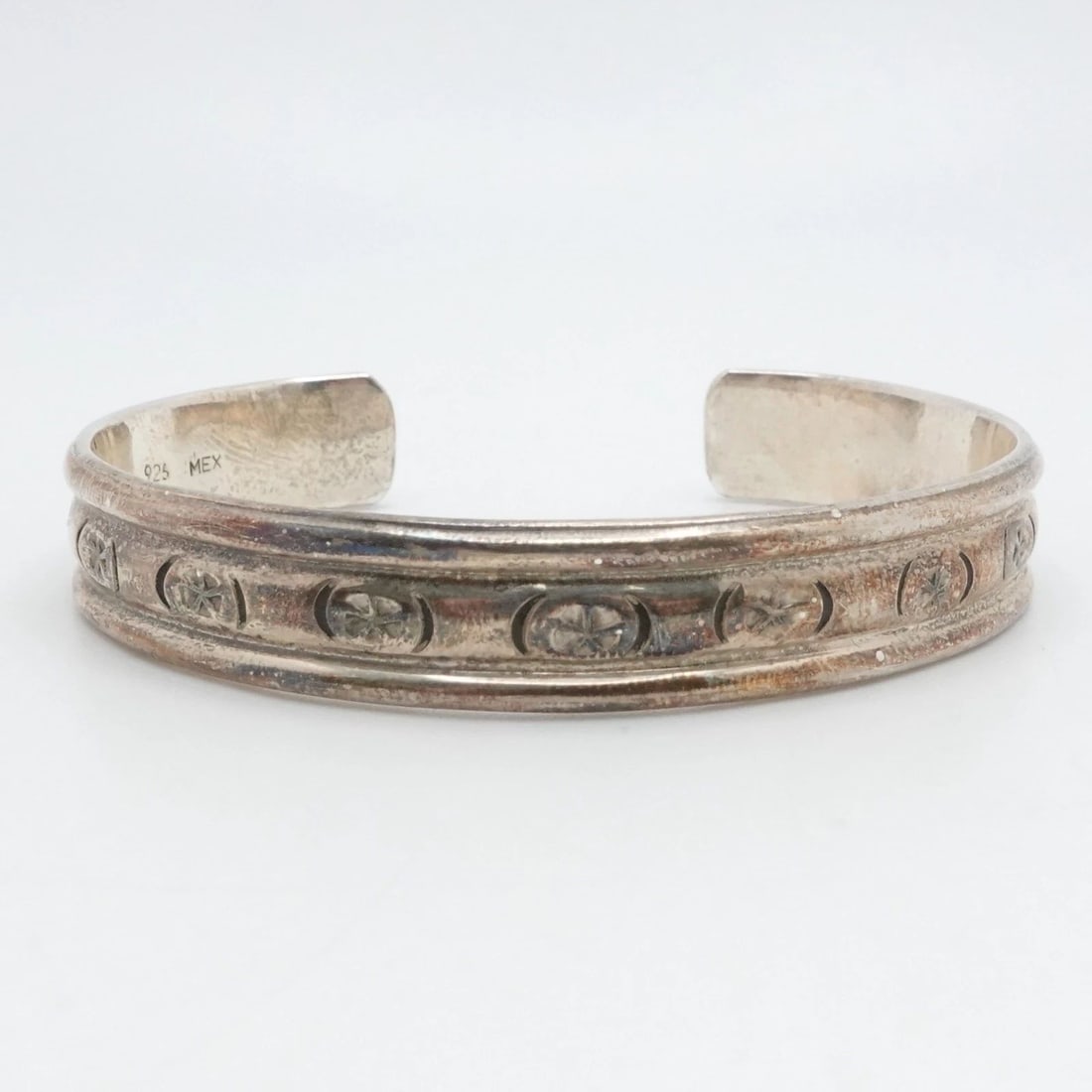STERLING SILVER MEXICO CUFF BRACELET 6.25" WRIST (1 of 2)