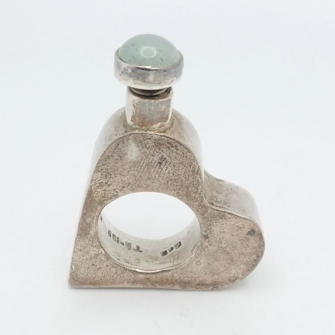TAXCO STERLING SILVER MEXICO HEART SHAPED AVENTURINE TOP PERFUME BOTTLE (1 of 2)
