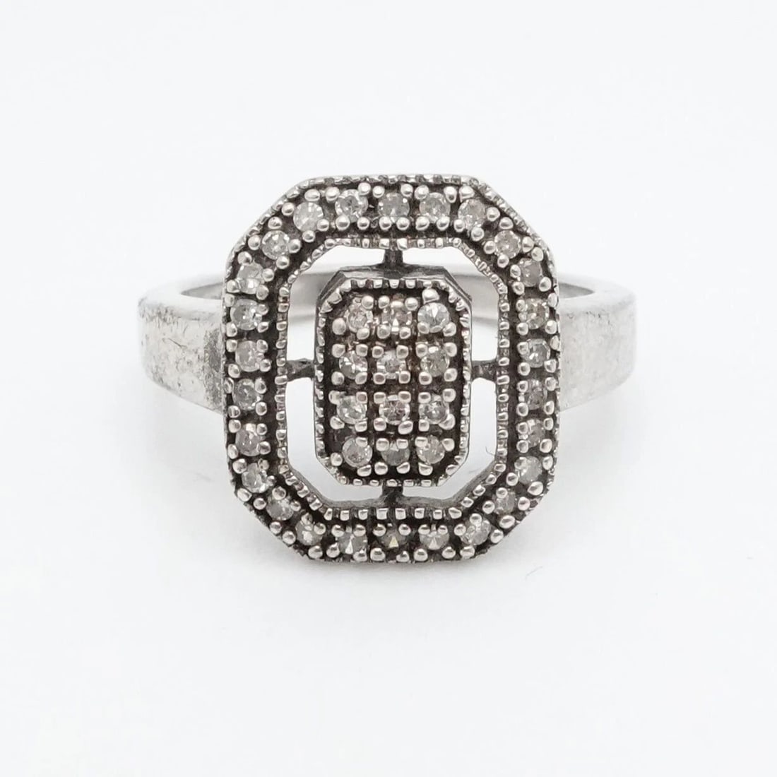 HENG NGAI STERLING SILVER PAVE DIAMOND RING - SIZE 7.25: HENG NGAI STERLING SILVER PAVE DIAMOND RING - SIZE 7.25 Signed HN Designer Heng Ngai Sterling Silver Pave Diamond Ring Size - 7.25 Band Width - 2.5mm Height - 15mm Width - 13mm Total Weight - 4.2 Gram