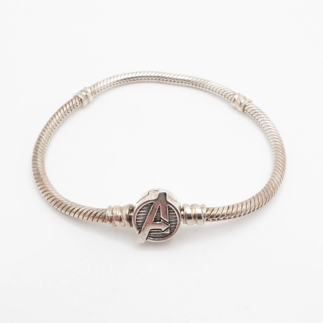 AUTHENTIC PANDORA MOMENTS STERLING SILVER MARVEL AVENGER SNAKE BRACELET 6.7" (1 of 2)