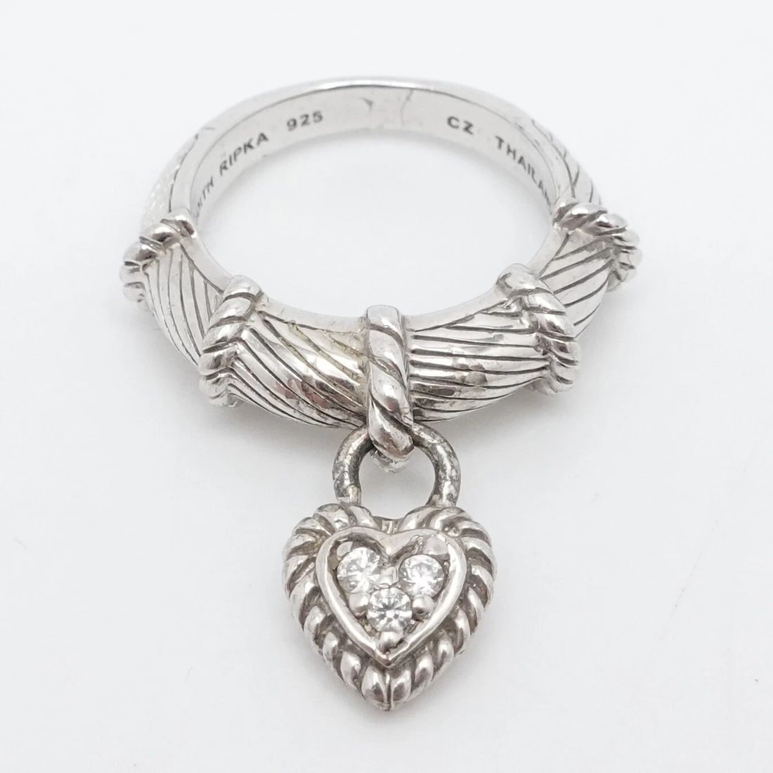 JUDITH RIPKA STERLING SILVER CLEAR CUBIC ZIRCONIA HEART CHARM CABLE RING 6.25 (1 of 2)