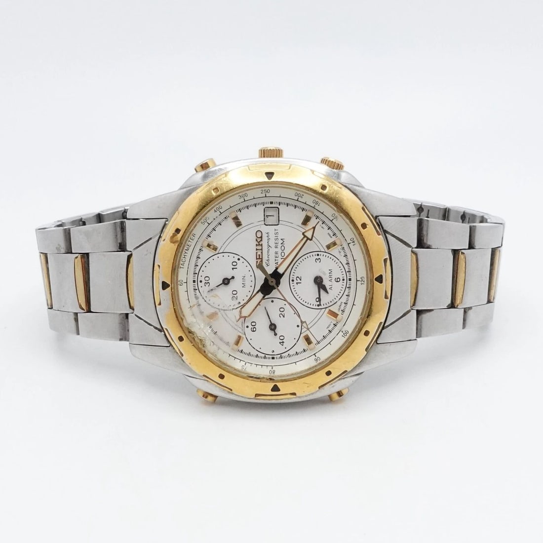 SEIKO 7T32-6M10 CHRONOGRAPH ALARM JAPAN MOVEMENT QUARTZ WATCH 39MM PARTS REPAIR: Seiko Ref # 7T32-6M10 Two Tone Chronograph Alarm Japan Movement Quartz Watch Case - 39mm Case Size w. Crown - 41mm Fits up to 7.5" Wrist **Watch is Not Running** **Sold As Is for Parts/Repair** **Heav