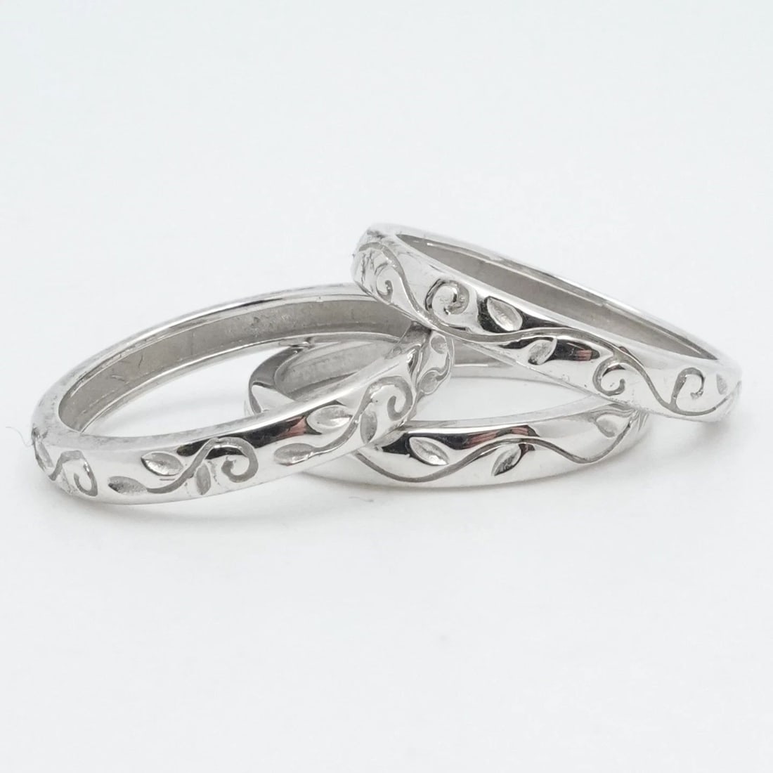 STERLING SILVER LEAF 3 STACKABLE 3MM STACKABLE BAND RINGS SIZE 6.25 (1 of 2)