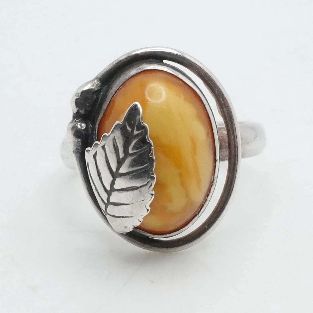 KW SIGNED STERLING SILVER CABOCHON YELLOW GEMSTONE NAVAJO LEAF RING SIZE 7 (1 of 2)