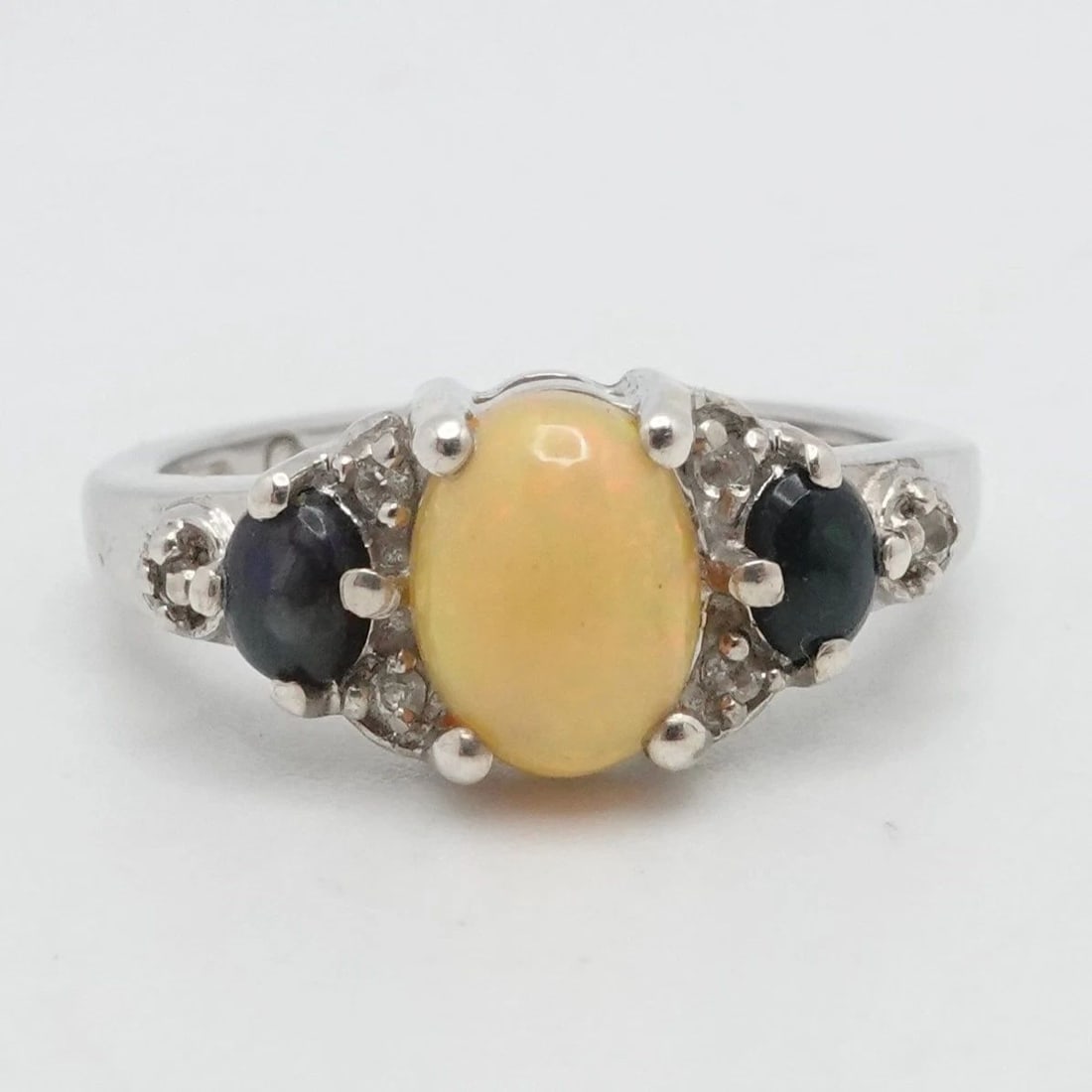 STERLING SILVER OVAL OPAL THREE STONE RING SIZE 7.25 (1 of 2)