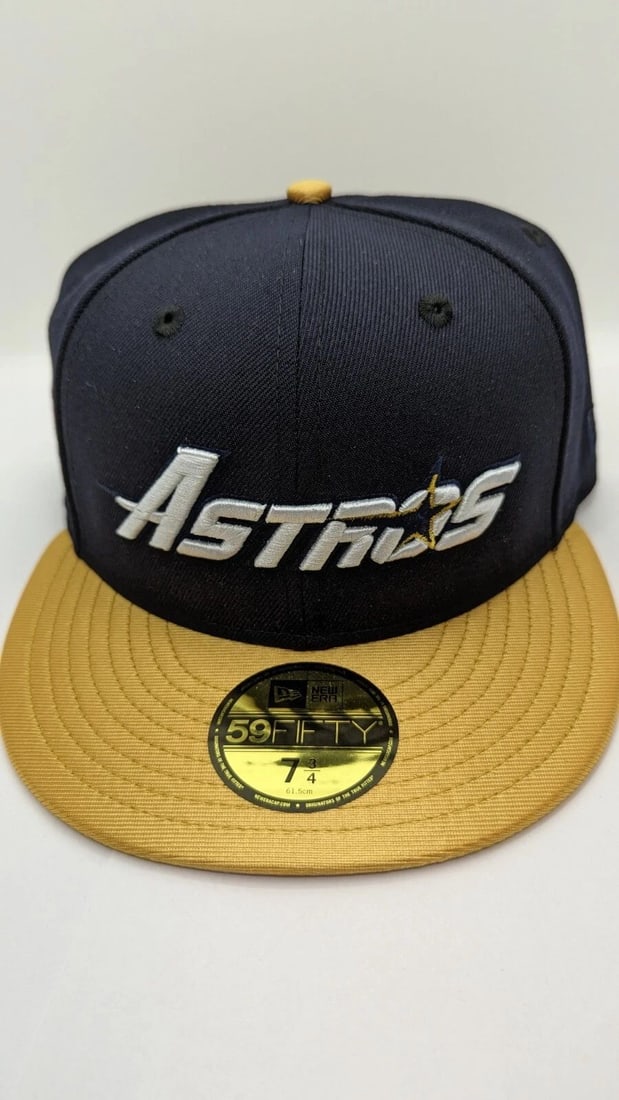 NEW ERA 59FIFTY HOUSTON ASTROS ASTRODOME PATCH JERSEY HAT - 7 3/4 - NEW: NEW ERA 59FIFTY HOUSTON ASTROS ASTRODOME PATCH JERSEY HAT - 7 3/4 - NEW Hat Club New Era 59Fifty Houston Astros Astrodome Patch Jersey Hat Navy, Metallic Gold Hat Size - 7 3/4 BRAND NEW
