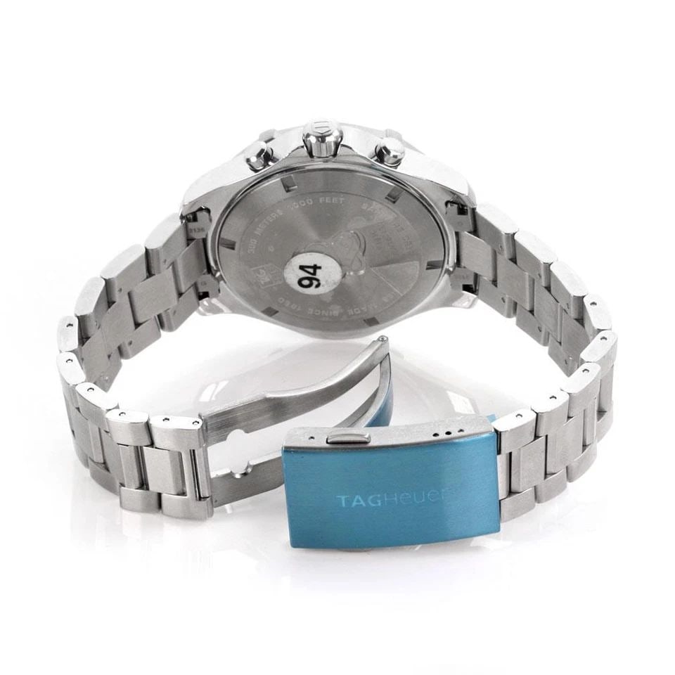 TAG HEUER AQUARACER 43MM CHRONOGRAPH DATE MEN'S WRIST WATCH: TAG HEUER AQUARACER 43MM CHRONOGRAPH DATE MEN'S WRIST WATCH Tag Heuer Aquaracer 43mm Chronograph Date Men's Wrist Watch Description This is an impressive Aquaracer large men's watch from Tag Heuer chr