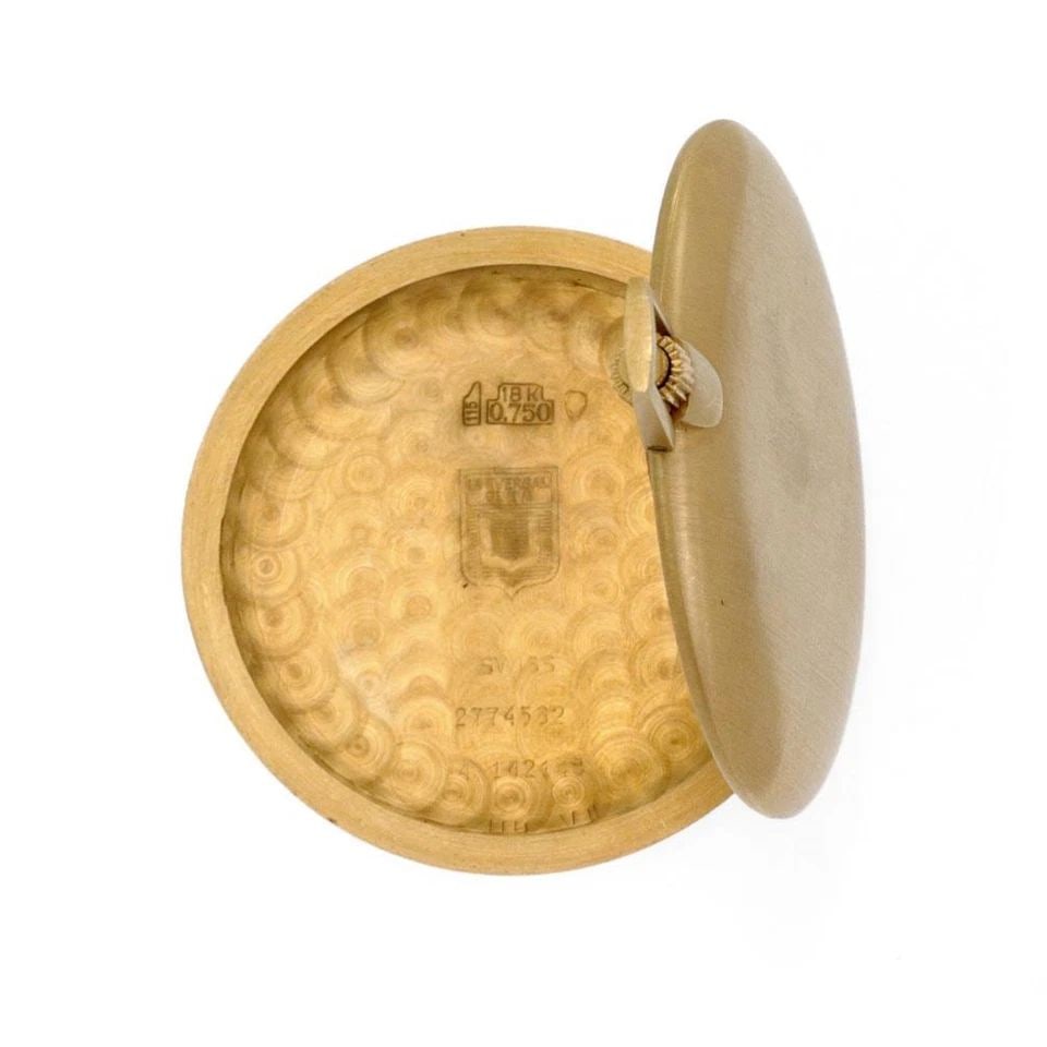 TIFFANY & CO. UNIVERSAL 18K GOLD 42MM FULL HUNTER POCKET WATCH: TIFFANY & CO. UNIVERSAL 18K GOLD 42MM FULL HUNTER POCKET WATCH 4709 Tiffany & Co. Universal 18k Gold 42mm Full Hunter Pocket Watch Description This elegant authentic men's pocket watch is Universal Ge