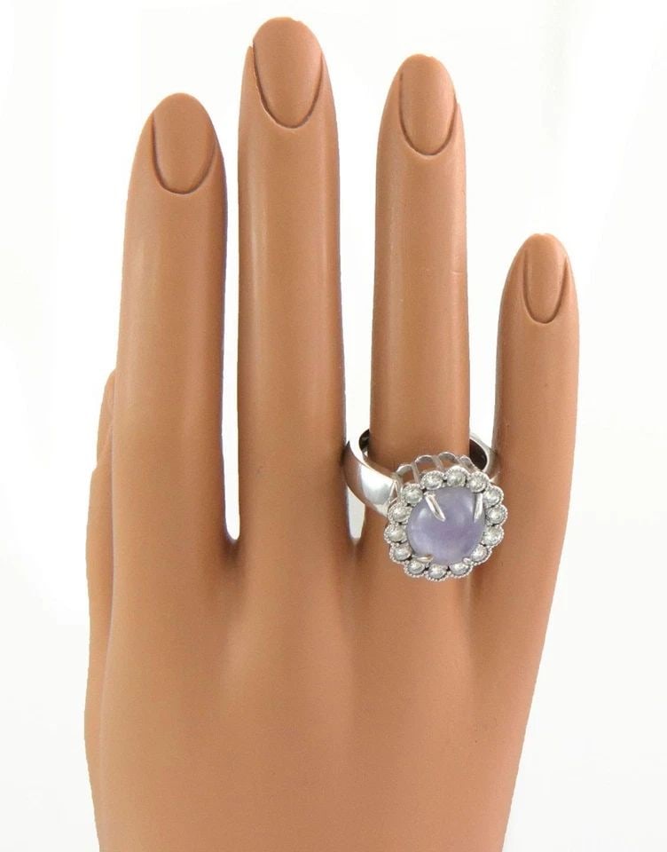 STAR SAPPHIRE DIAMOND RING 14K WHITE GOLD LADIES COCKTAIL STYLE 16.46CT: STAR SAPPHIRE DIAMOND RING 14K WHITE GOLD LADIES COCKTAIL STYLE 16.46CT 16.46ct Star Sapphire Diamond 14k White Gold Ladies Cocktail Ring Description This beautiful vintage ring is crafted from 14k wh