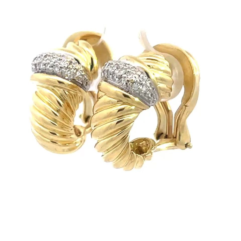 DAVID YURMAN DIAMOND GOLD SHRIMP EARRINGS 18K YELLOW HUGGIE STYLE: DAVID YURMAN DIAMOND GOLD SHRIMP EARRINGS 18K YELLOW HUGGIE STYLE This beautiful pair of authentic earrings are by David Yurman from the Shrimp Collection. They are crafted from 18k yellow gold with a