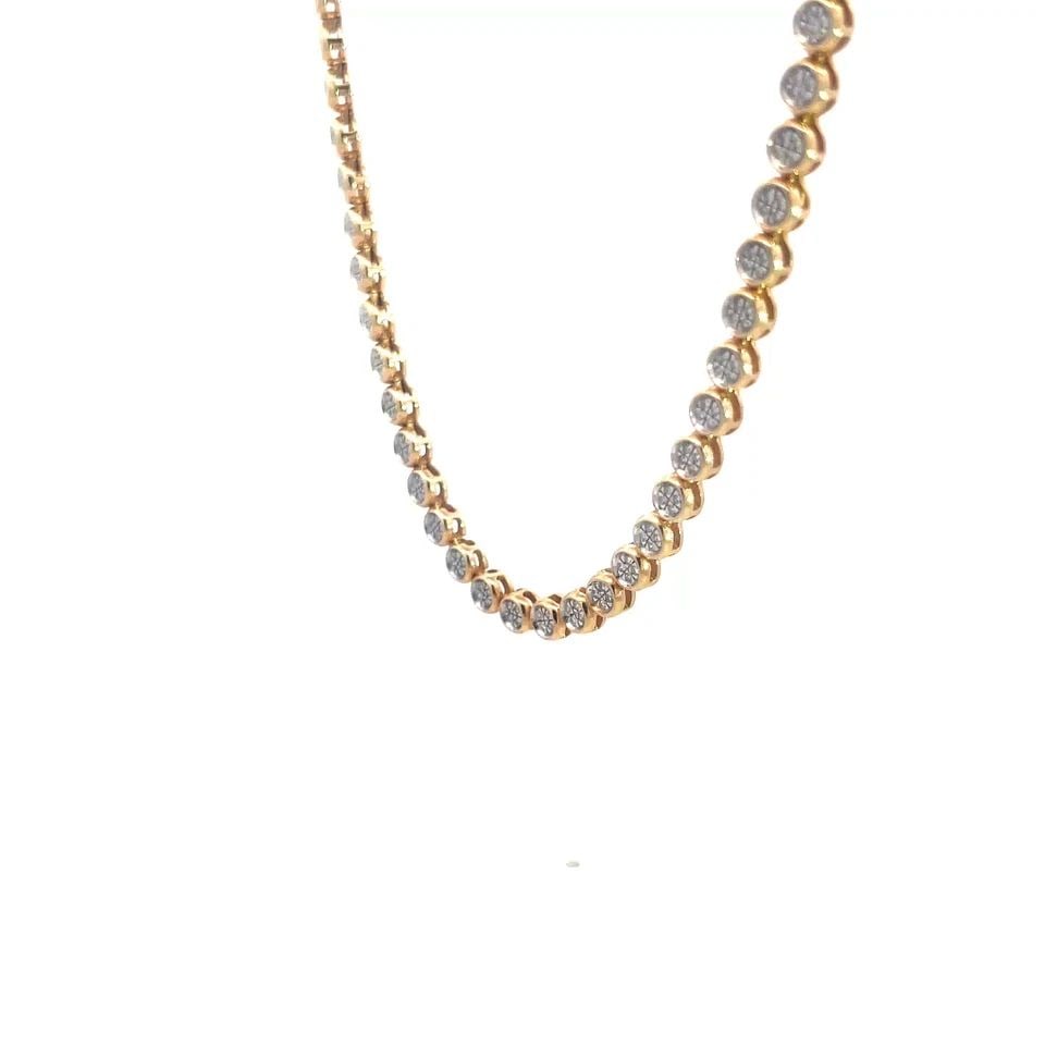 DIAMOND ROSE GOLD 14K TENNIS NECKLACE CLUSTER SET DIAMOND ROUND LINKS: DIAMOND ROSE GOLD 14K TENNIS NECKLACE CLUSTER SET DIAMOND ROUND LINKS This gorgeous necklace features a stunning cluster set diamonds in each round link in pink color. The necklace is in the tennis st