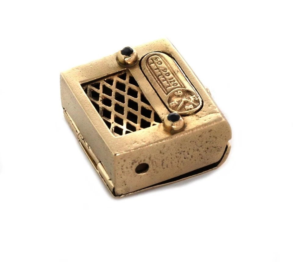 VINTAGE MUSIC BOX 14K YELLOW GOLD SAPPHIRE COLLECTIBLE (1 of 1)