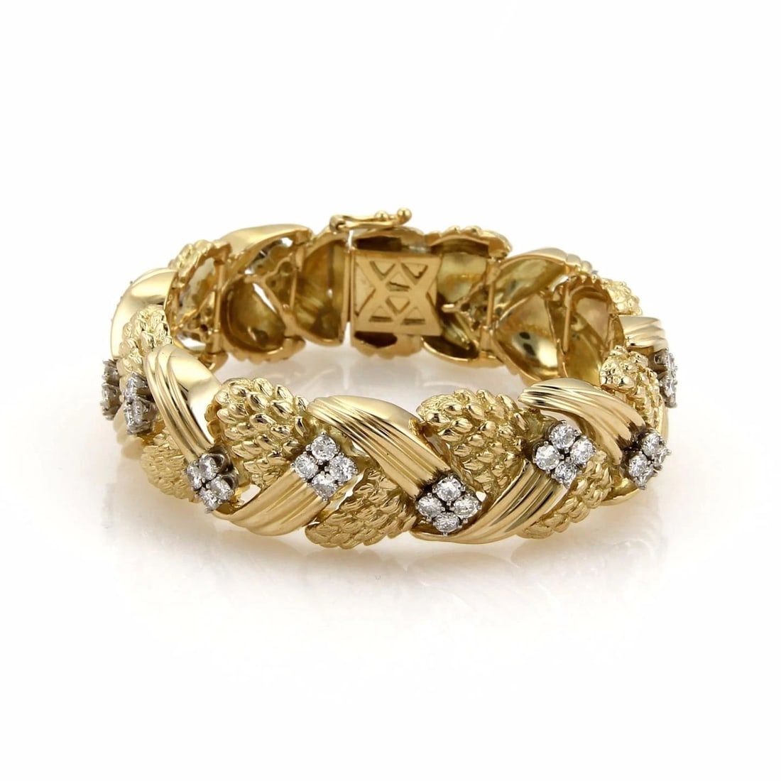 DIAMOND GOLD BRACELET 3.80CT TEXTURED WIDE 16K YELLOW 78 GRAMS!: DIAMOND GOLD BRACELET 3.80CT TEXTURED WIDE 16K YELLOW 78 GRAMS! DIAMOND GOLD BRACELET 3.80CT TEXTURED WIDE 16K YELLOW 78 GRAMS! This beautiful gold bracelet features a fancy textured and polished link