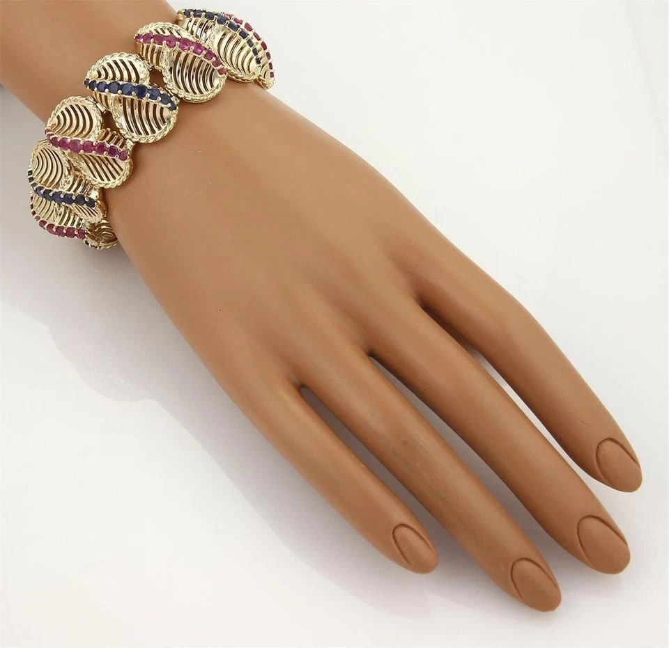 YELLOW GOLD & GEMS BRACELET 18K YELLOW WIDE LATTICE SWIRL LINKS DESIGN: YELLOW GOLD & GEMS BRACELET 18K YELLOW WIDE LATTICE SWIRL LINKS DESIGN YELLOW GOLD & GEMS BRACELET 18K YELLOW WIDE LATTICE SWIRL LINKS DESIGN This is an eye-catching large Estate bracelet, it is from 