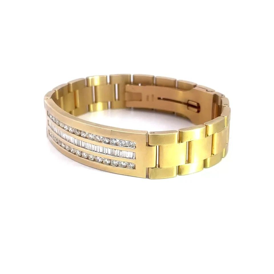 DIAMOND MEN'S BAR GOLD BRACELET 14K YELLOW PRESIDENTIAL WATCH STRAP BAND: DIAMOND MEN'S BAR GOLD BRACELET 14K YELLOW PRESIDENTIAL WATCH STRAP BAND This is a men's gold and diamond ID bar bracelet. It is a luxurious and stylish accessory crafted from 14k yellow gold. This br