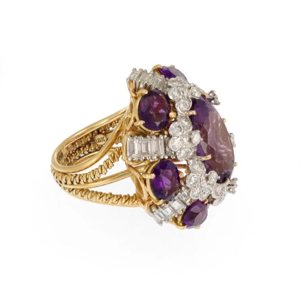 ESTATE 4CT DIAMOND AMETHYST 18K GOLD LARGE COCKTAIL RING SIZE 5.5: ESTATE 4CT DIAMOND AMETHYST 18K GOLD LARGE COCKTAIL RING SIZE 5.5 ESTATE 4CT DIAMOND AMETHYST 18K GOLD LARGE COCKTAIL RING SIZE 5.5 Estate 4ct Diamond Amethyst 18k Gold Large Cocktail Ring Size 5.5 De