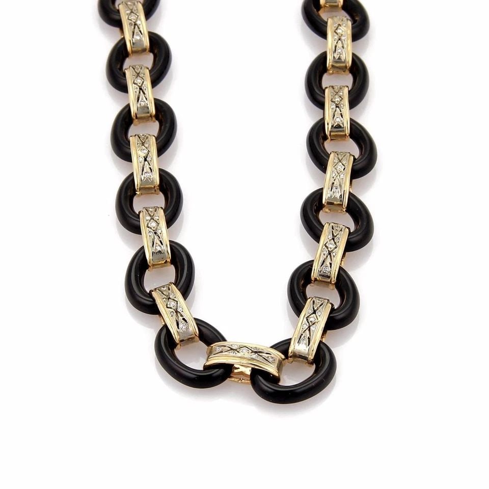DIAMOND ONYX 14K NECKLACE TWO TONE OVAL LINK 28" LONG ELEGANT: DIAMOND ONYX 14K NECKLACE TWO TONE OVAL LINK 28" LONG ELEGANT DIAMOND ONYX 14K NECKLACE TWO TONE OVAL LINK 28" LONG ELEGANT Vintage 1.12ct Diamond Onyx 14k Two Tone Gold Oval Link Long Necklace 28" Th