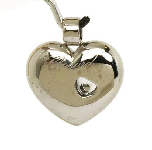 CHOPARD PENDANT HAPPY DIAMONDS "2000" 18K WHITE GOLD LADIES HEART: CHOPARD PENDANT HAPPY DIAMONDS "2000" 18K WHITE GOLD LADIES HEART CHOPARD PENDANT HAPPY DIAMONDS "2000" 18K WHITE GOLD LADIES HEART The Chopard Pendant Happy Diamonds "2000" is a stunning piece of fin