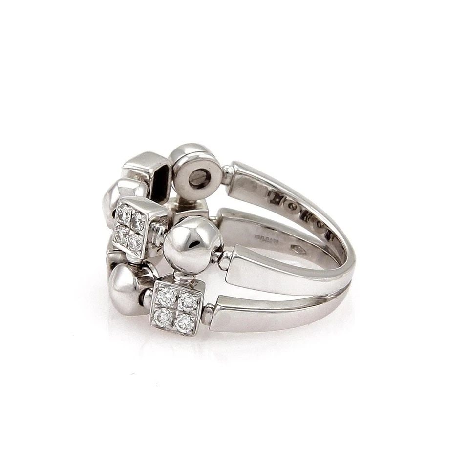 BVLGARI BULGARI LUCIA DIAMOND RING 18K WHITE GOLD GEOMETRIC SHAPE FLEX BAND: BVLGARI BULGARI LUCIA DIAMOND RING 18K WHITE GOLD GEOMETRIC SHAPE FLEX BAND BVLGARI BULGARI LUCIA DIAMOND RING 18K WHITE GOLD GEOMETRIC SHAPE FLEX BAND The Bvlgari Bulgari Lucia Diamond Ring is a stun