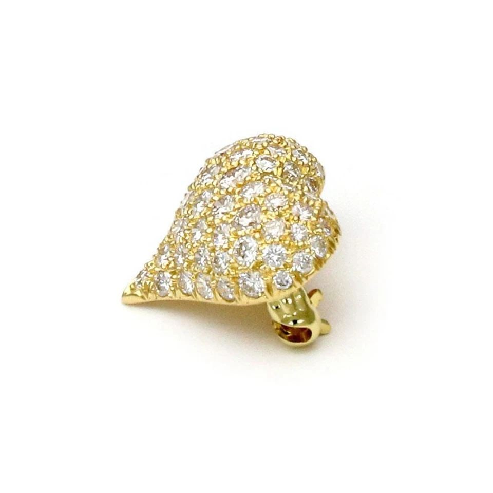 TIFFANY & CO. DIAMOND 18K YELLOW GOLD SMALL PAVE HEART BROOCH: TIFFANY & CO. DIAMOND 18K YELLOW GOLD SMALL PAVE HEART BROOCH TIFFANY & CO. DIAMOND 18K YELLOW GOLD SMALL PAVE HEART BROOCH Tiffany & Co. Diamond 18k Yellow Gold Small Heart Brooch Description This is