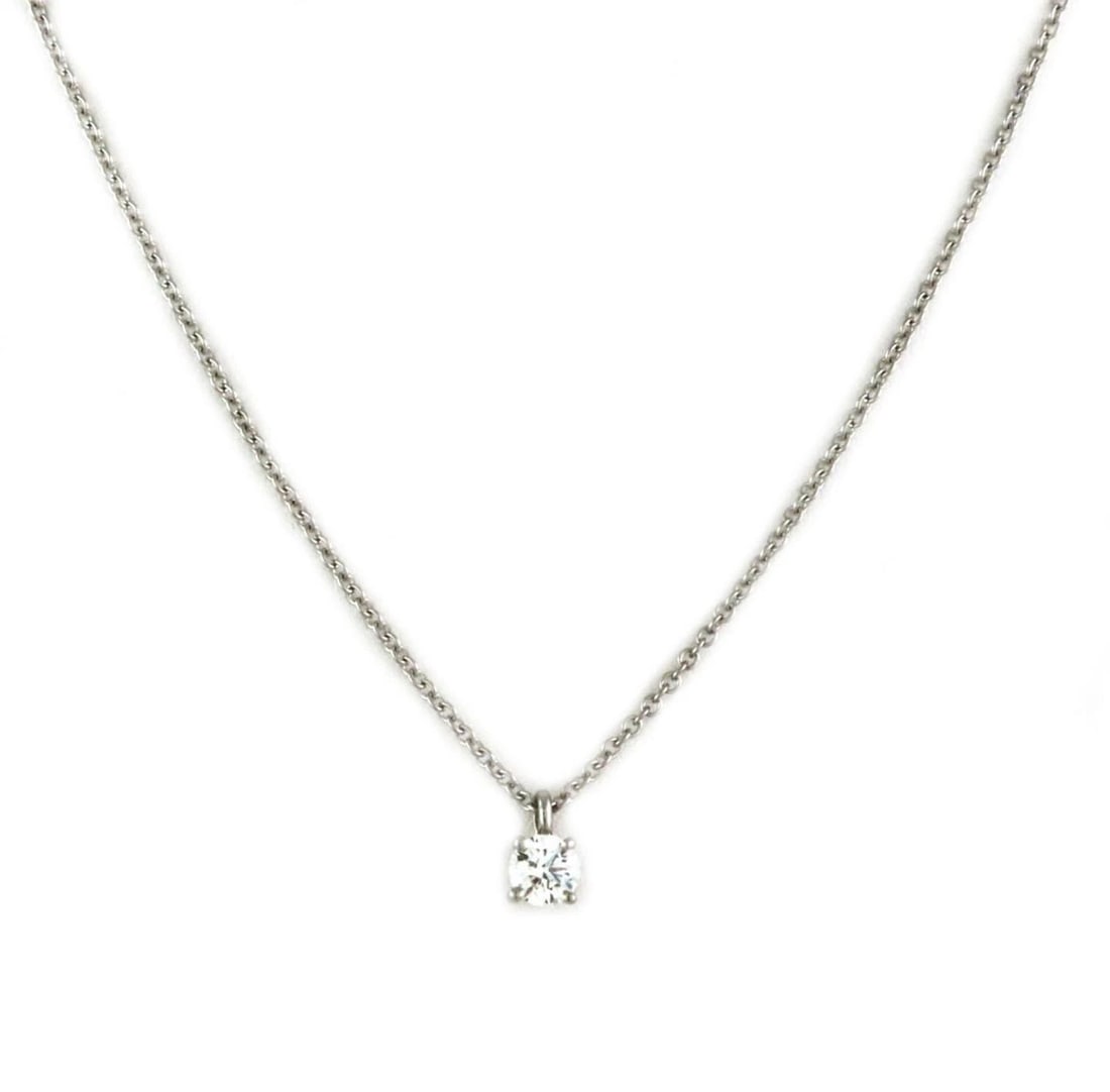 TIFFANY & CO. SOLITAIRE PENDANT DIAMOND PLATINUM CHAIN NECKLACE: TIFFANY & CO. SOLITAIRE PENDANT DIAMOND PLATINUM CHAIN NECKLACE TIFFANY & CO. SOLITAIRE PENDANT DIAMOND PLATINUM CHAIN NECKLACE Tiffany & Co. Diamond Platinum Solitaire Pendant & Chain Necklace Descri
