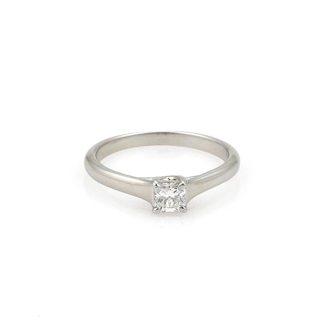 TIFFANY & CO. ENGAGEMENT RING LUCIDA SOLITAIRE DIAMOND PLATINUM (1 of 2)