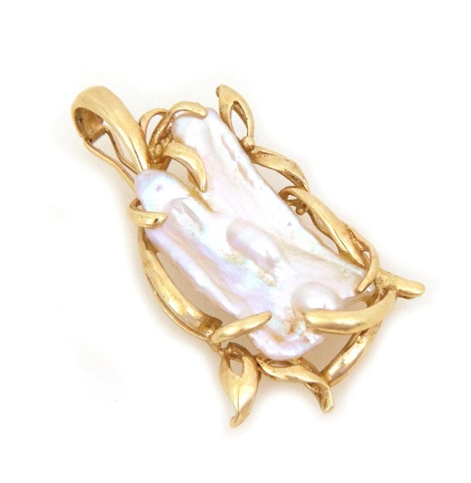 CLASSIC LARGE FREE FORM PEARL 14K YELLOW GOLD FANCY LEAF FRAME PENDANT (1 of 1)