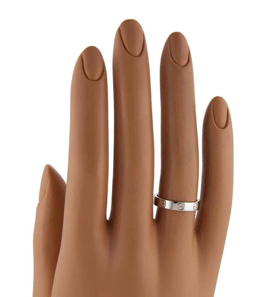 CARTIER MINI LOVE 18K WHITE GOLD 3.5MM BAND RING SIZE 48-US 4.5 CERT COPY: CARTIER MINI LOVE 18K WHITE GOLD 3.5MM BAND RING SIZE 48-US 4.5 CERT COPY CARTIER MINI LOVE 18K WHITE GOLD 3.5MM BAND RING SIZE 48-US 4.5 CERT COPY Cartier Mini Love 18k White Gold 3.5mm Band Ring Siz