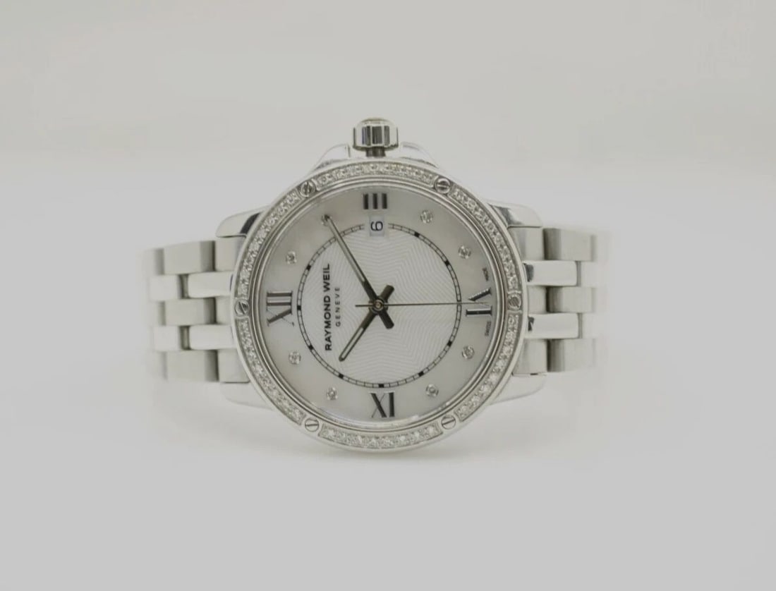 LADIES RAYMOND WEIL TANGO MOP DIAMOND ACCENTED DIAL & BEZEL 28MM WITH DATE WATCH (1 of 2)
