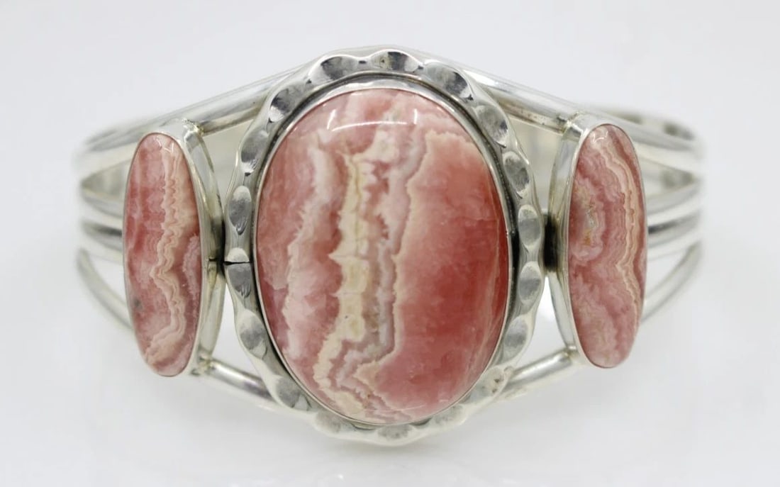 NAVAJO RUNNING BEAR TRADING STERLING SILVER RHODOCHROSITE CUFF BRACELET 6.5" (1 of 2)
