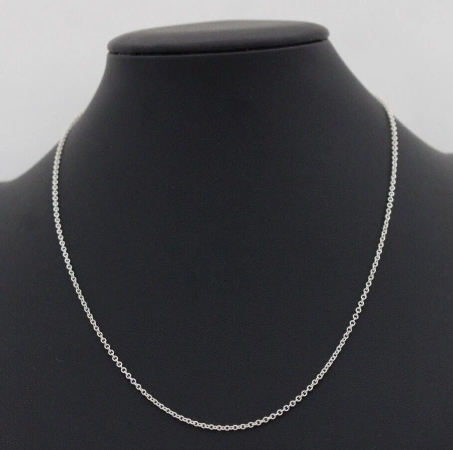 TIFFANY & CO STERLING SILVER CABLE CHAIN NECKLACE 16" - 2.3 GRAMS: TIFFANY & CO STERLING SILVER CABLE CHAIN NECKLACE 16" - 2.3 GRAMS TIFFANY & CO STERLING SILVER CABLE CHAIN NECKLACE 16" - 2.3 GRAMS Description Tiffany & Co Sterling Silver Cable Chain Necklace 16" Ne