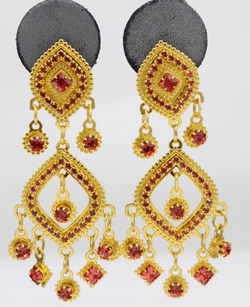 VINTAGE LUNCH AT THE RITZ RUBY GOLD TONED DANGLE EARRINGS 2.75" (1 of 2)