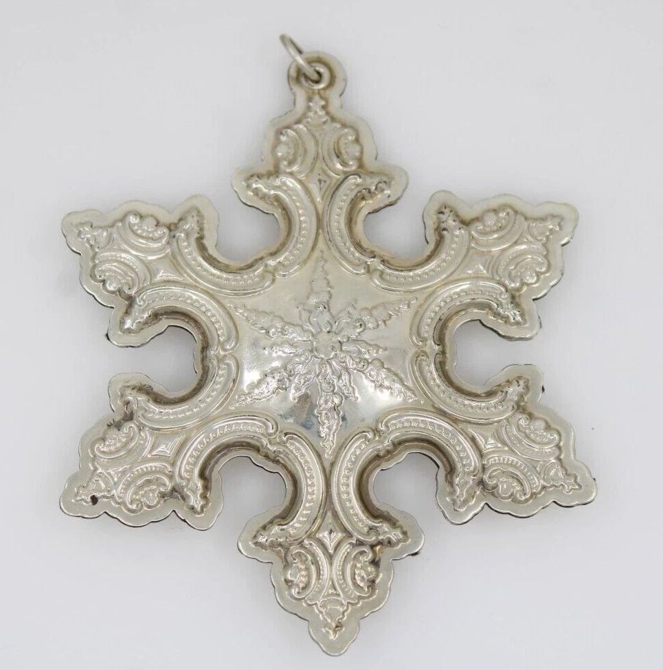 2005 WALLACE SILVER GRANDE BAROQUE SNOWFLAKE ORNAMENT 19.2 GRAMS (1 of 2)