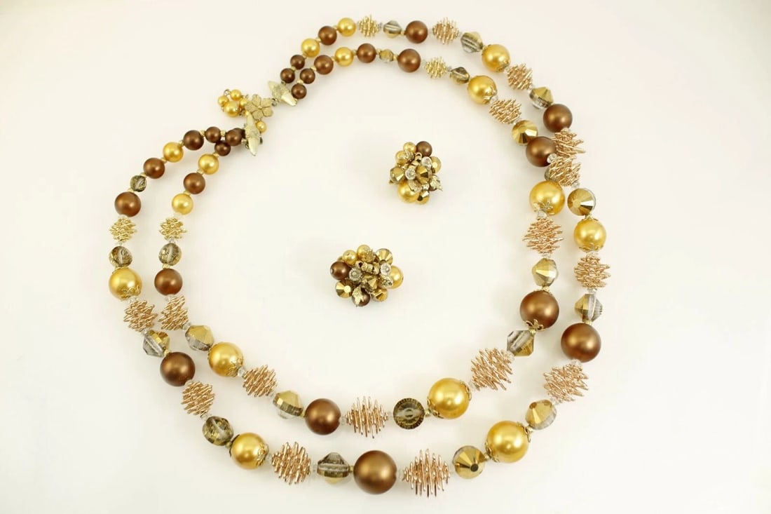 VINTAGE VENDOME BROWN GOLD MOLDED BEAD 24" NECKLACE CLIP ON EARRING SET FS!! (1 of 2)