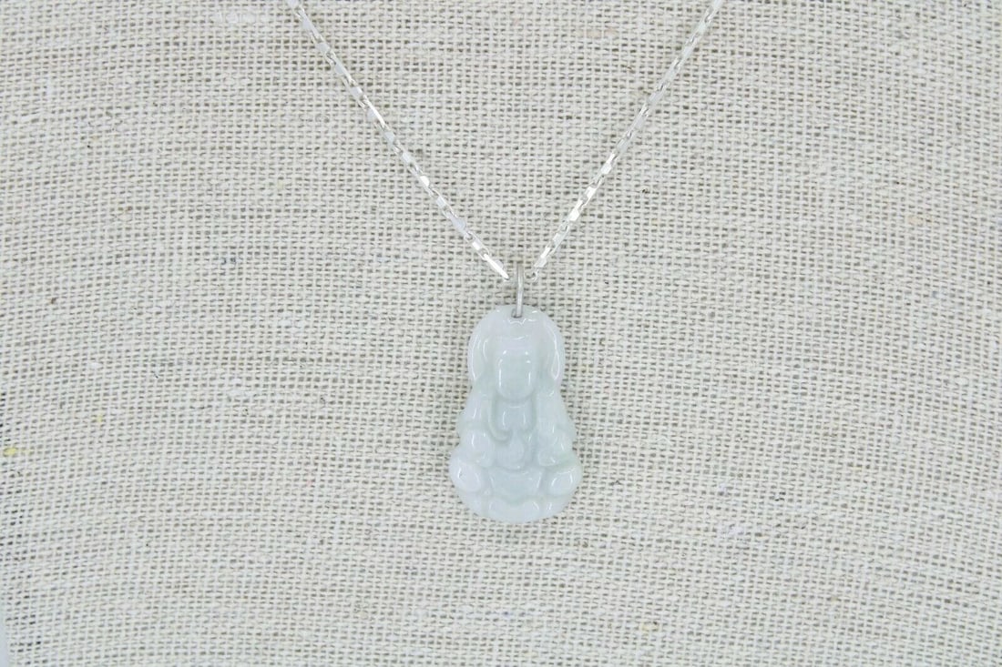 JADE ICY JADEITE AVALOKITESHVARA BUDDHA PENDANT W/ 20" STERLING SILVER CHAIN (1 of 2)