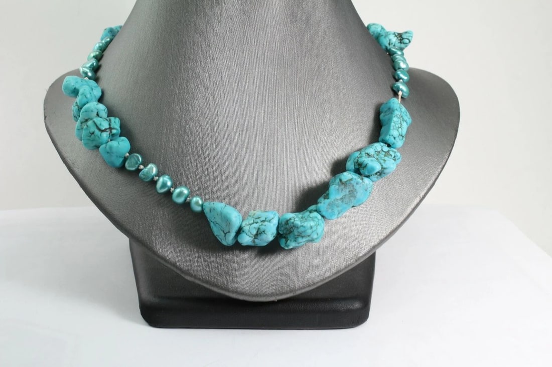 VINTAGE HANDCRAFTED TURQUOISE BEADED NUGGET STERLING SILVER CLASP 25" NECKLACE (1 of 2)