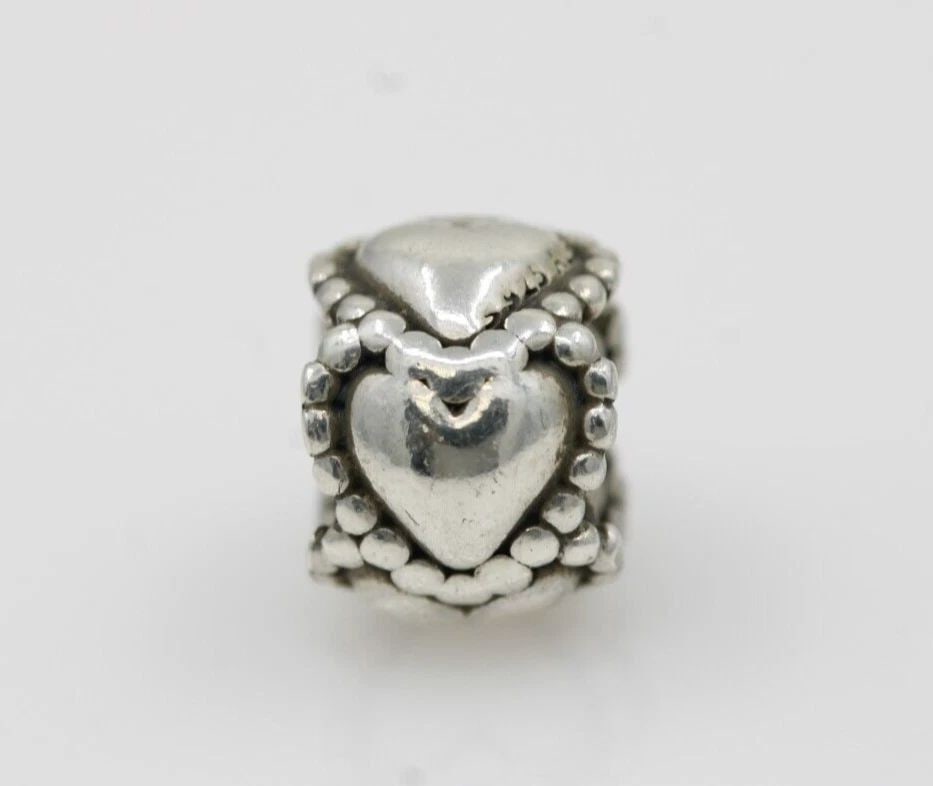 AUTHENTIC PANDORA STERLING EVERLASTING LOVE CHAIN OF HEARTS CHARM #790448 (1 of 2)