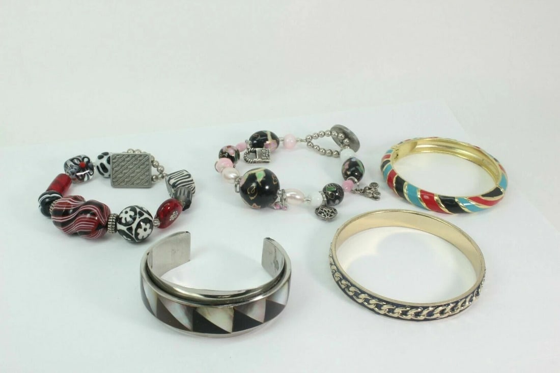 LOT OF 5 COSTUME BRACELETS: BANGLE, CUFF, & BEADED (1 of 2)